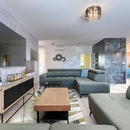 Serenissima By Interhome Villa *