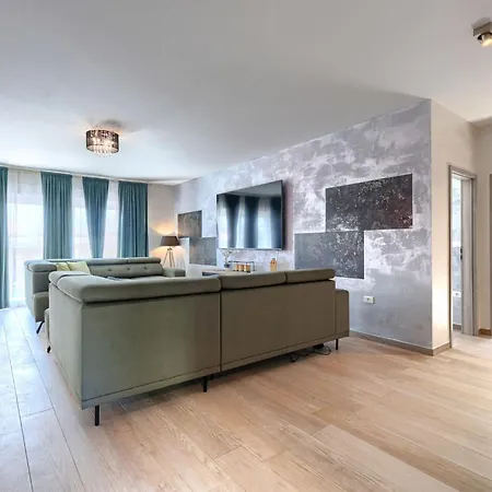 Villa Serenissima By Interhome *
