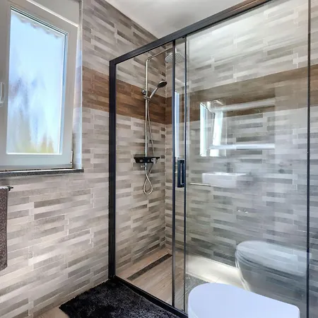 Serenissima By Interhome *