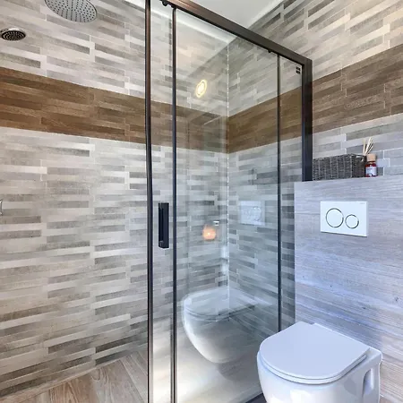 Serenissima By Interhome Vila