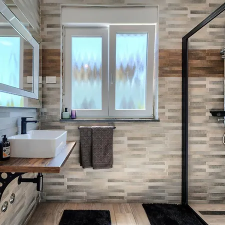 Serenissima By Interhome Vila *